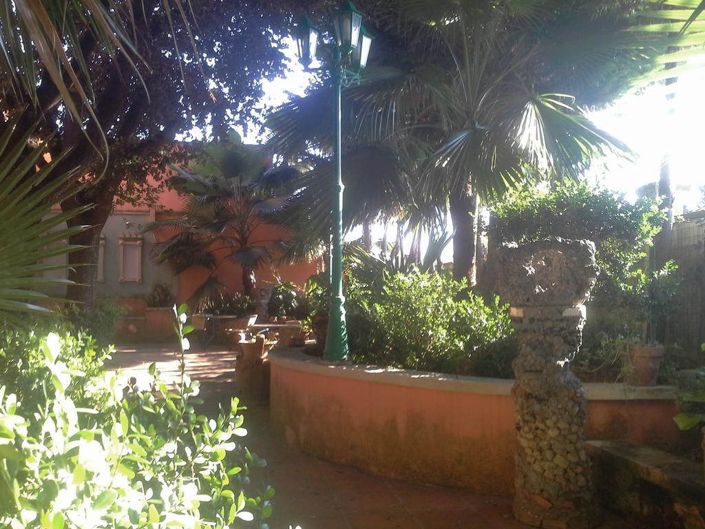 Torre Ferrantina B&B De Charme Lecce Bilik gambar